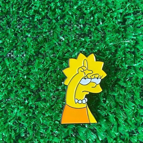Lisa Simpson Loser Enamel Pin/ Brooch - Picture 6 of 6